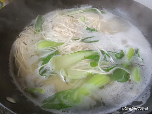 雪菜肉丝面