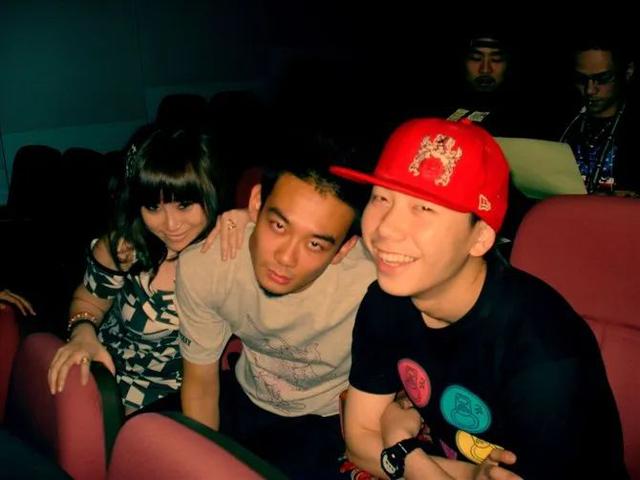 你说你移民加拿大了许嵩今天是kbo十周年忌日那年秋黑蛇杀kbo案黑蛇