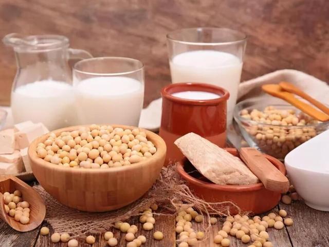 这9种食物，营养全面又均衡，比保健品强，中老年人要多吃