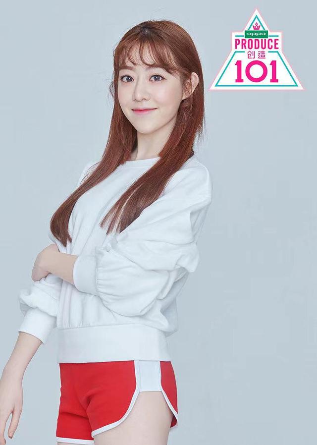 坚持在b站上发练舞的视频,余明君▼邓烺怡▼这两个人被麦锐娱乐送到了