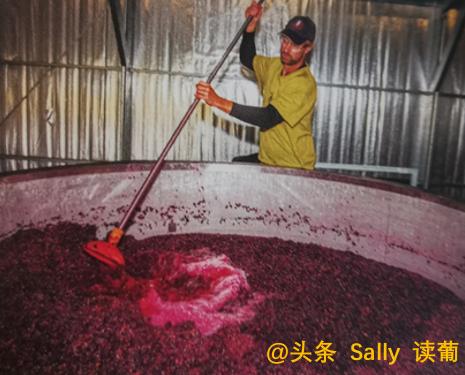 六九破碎机底座螺杆尺寸