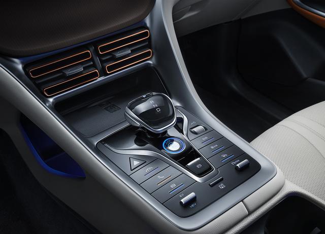 新款比亚迪宋Pro曝光，外观很霸气，换装新内饰，配1.5L插混动力