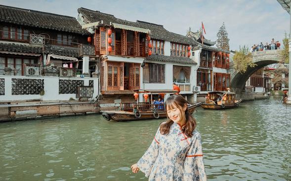 上海朱家角古镇好玩吗（上海免费又好玩的古镇）