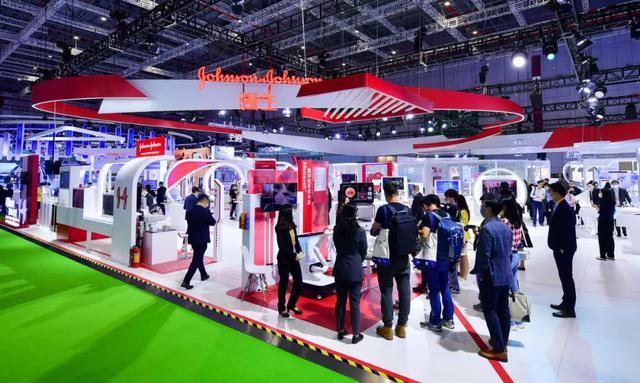 进博会上的硬核科技，助推智慧医疗“加速跑”