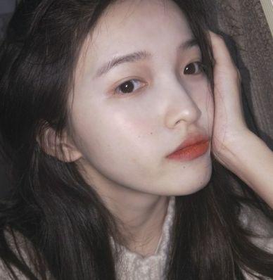 女人摸豆豆是什么意思