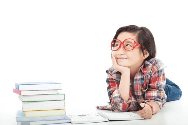 探寻爱因斯坦伟大的背后：是孩子的多问与好奇