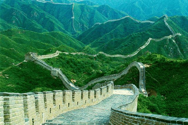 世界历史上的奇迹 中国长城是世界八大奇迹之一吗