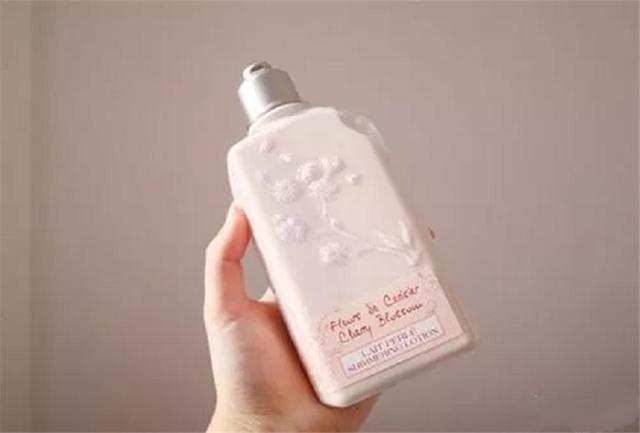 防晒霜和身体乳有什么区别