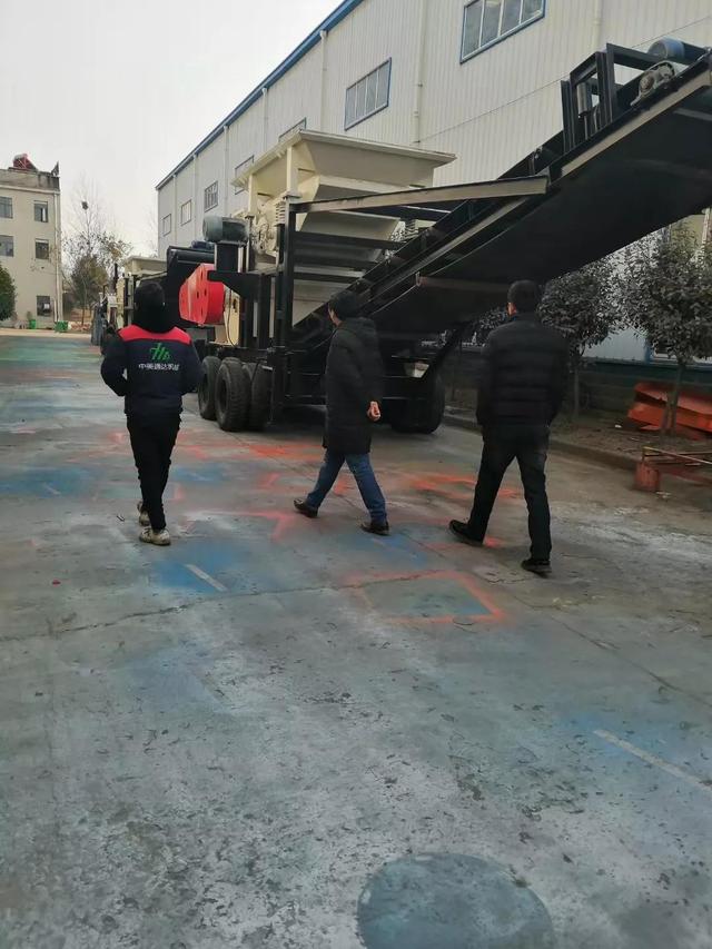 华机重工贝壳破碎机