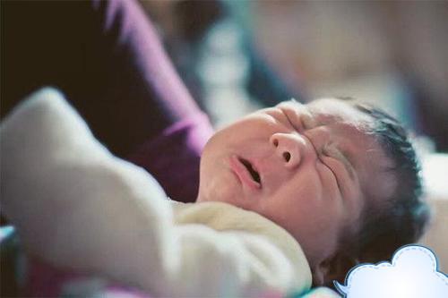 有种“马虎”叫开水烫奶瓶，看似十分干净卫生，实则坑娃于无形