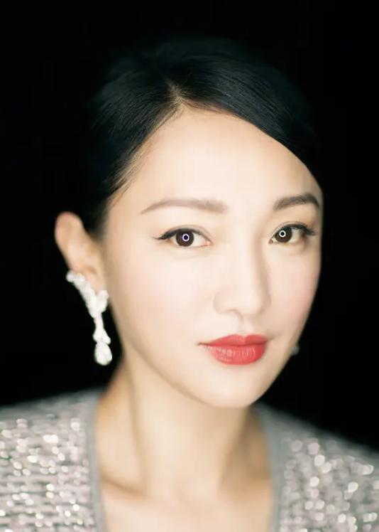 演员周迅个人简历身高