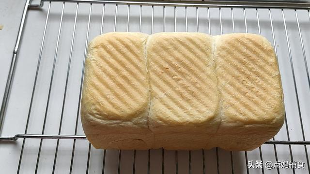 无糖无盐宝宝版吐司，1岁以下也能吃