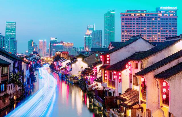 前三季度GDP十强省公布，广东江苏神仙打架，安徽首次超越上海