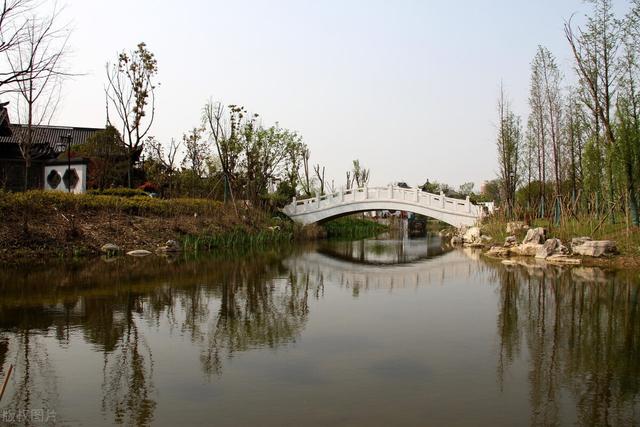 人口普查揭示武汉长沙南昌未来房价走势差异，一城支撑强一城较弱