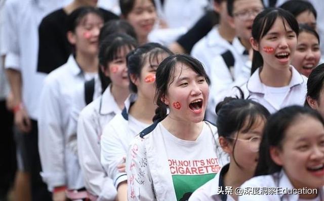 报完一本可以报二本嘛（一本滑档后能报二本吗）