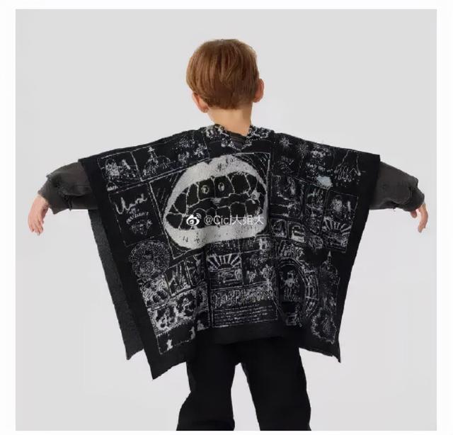 “欢迎来到地狱”“让我摸摸你”......这个牌子的衣服，你还敢让孩子穿吗？