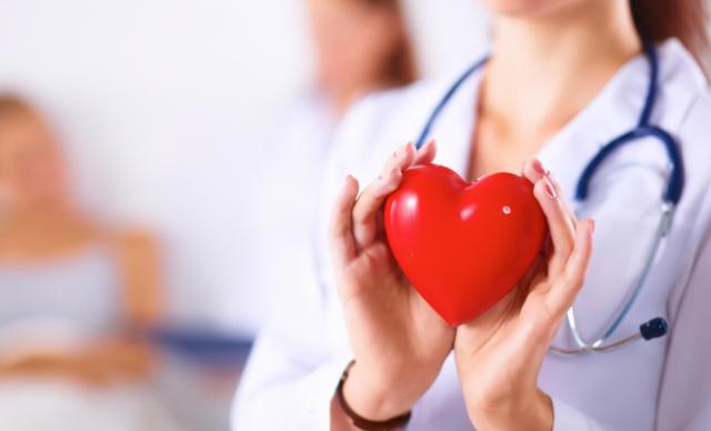 女性45~55岁是疾病爆发期？提醒5个坏习惯，趁早戒掉