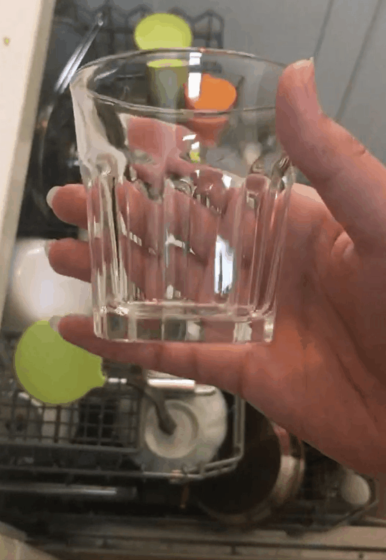 洗碗机的工作原理是什么（新买的洗碗机居然洗不了碗）