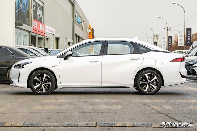 车价低养车便宜，快充合资电动大家轿，续航510公里，广汽丰田iA5