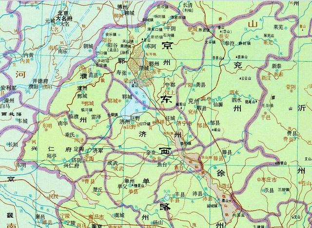 水泊梁山聚集了多少人,水泊梁山108好汉排座次