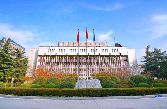 郑州大学医学院领导班子成员