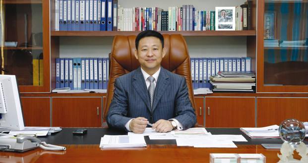 哈尔滨小伙，扫大街扫出200亿的上市公司，年营收43亿，凭啥？