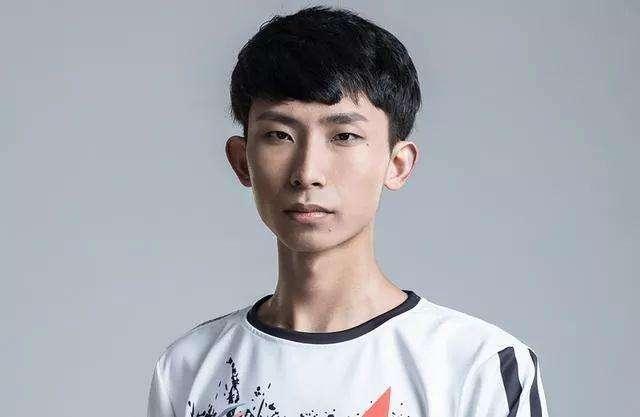 梦泪和杨幂(梦泪和杨幂打游戏)