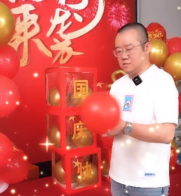 从“情感专家”，到专职带货，涂磊是如何自毁前程的？