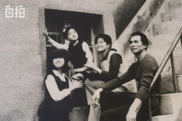 我，49岁开始北漂，79岁走秀爆红，85岁学开飞机，一辈子都在演戏