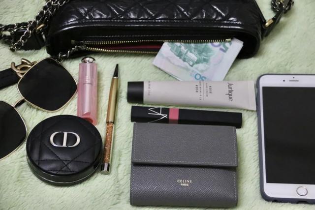 古驰花悦身体乳