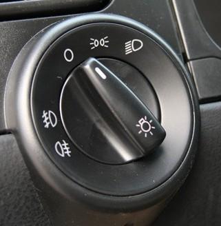 保时捷开雾灯-汽车新闻-开封汽车网