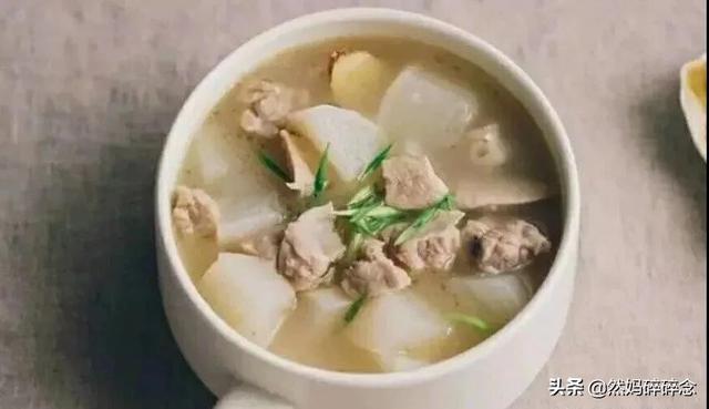 秋季宝宝喝什么汤好？三款儿童汤宝妈炖起来