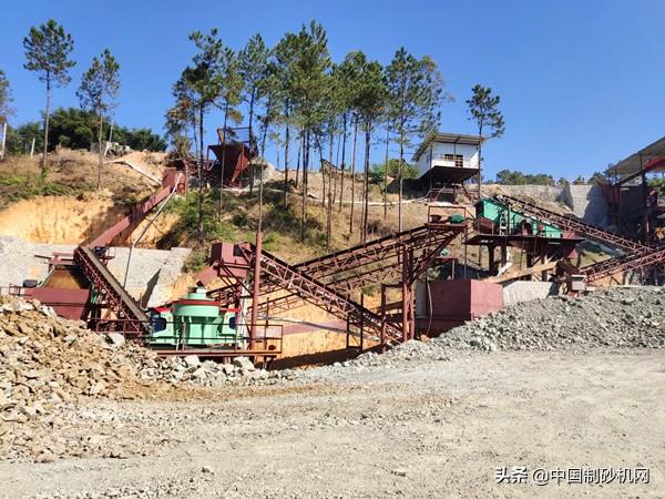 花岗岩制砂机成本