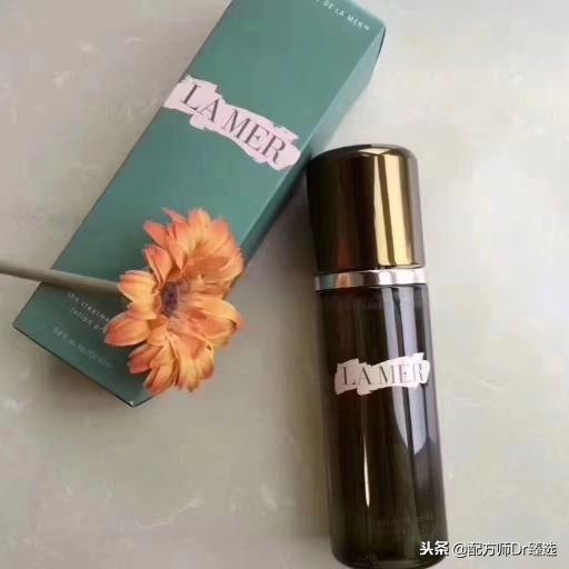 skii神仙水当身体乳