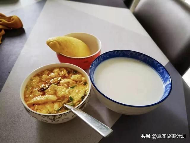 父母离婚该不该再婚（我父母的三次离婚）(7)