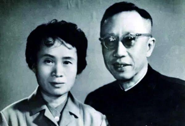 爱与时光终年不变全文在线阅读（爱与时光终年不变在线阅读）