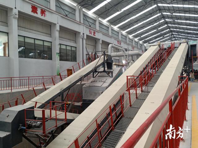 东莞综合破碎机_东莞摇摆破碎机
