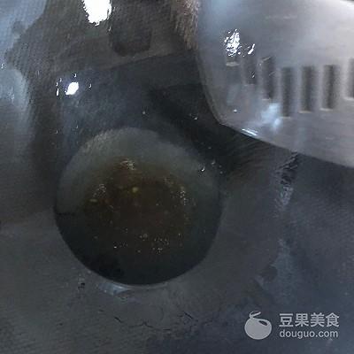 板栗烧鸡的做法