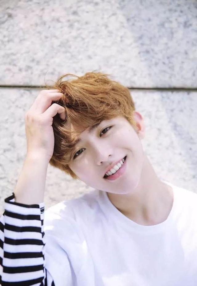 蔡徐坤为什么取关刘也(刘也蔡徐坤后台打招呼)-天晟网