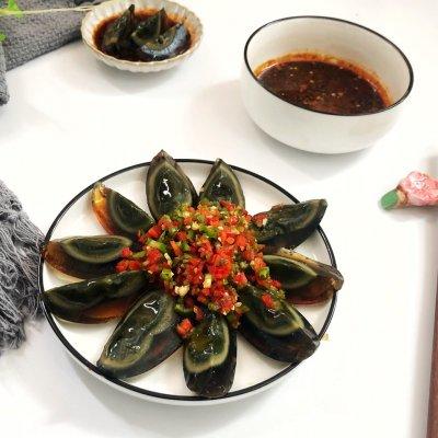 青椒皮蛋的做法