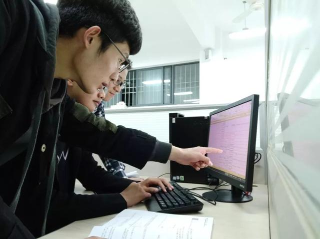 南京展鑫不锈钢装工程
