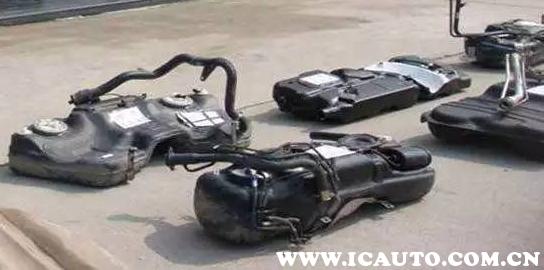 汽车油表怎么看视频(轿车油表怎么看)