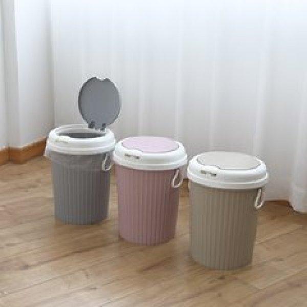 生活垃圾分“四类”家庭需要备两个垃圾桶