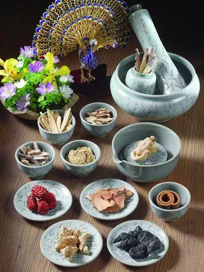 脖子皮肤粗糙像鸡皮瘙痒