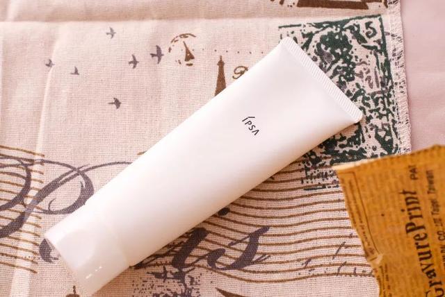 透真身体乳套装测评