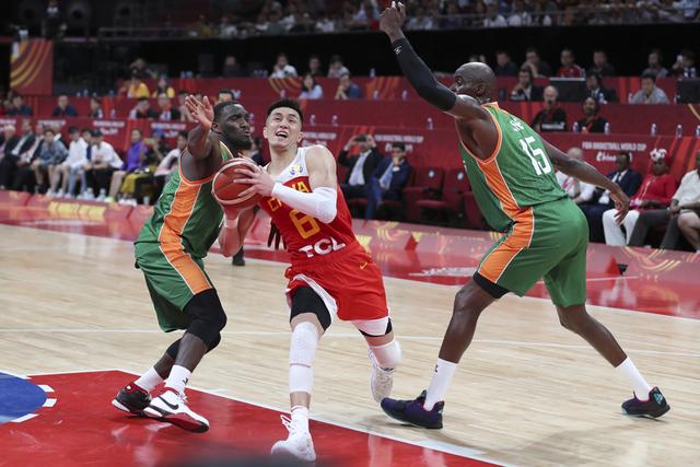 赢了！中国男篮世界杯开门红，时隔九年取大赛首胜