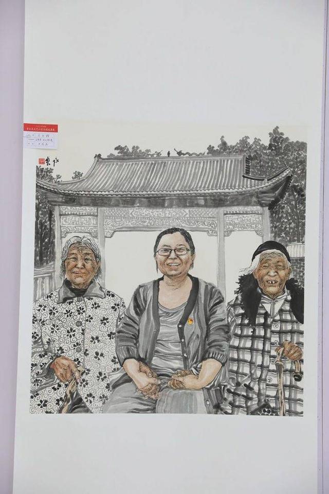 脱贫工程成果展