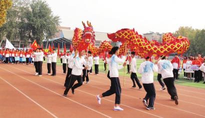 展工程学子风采