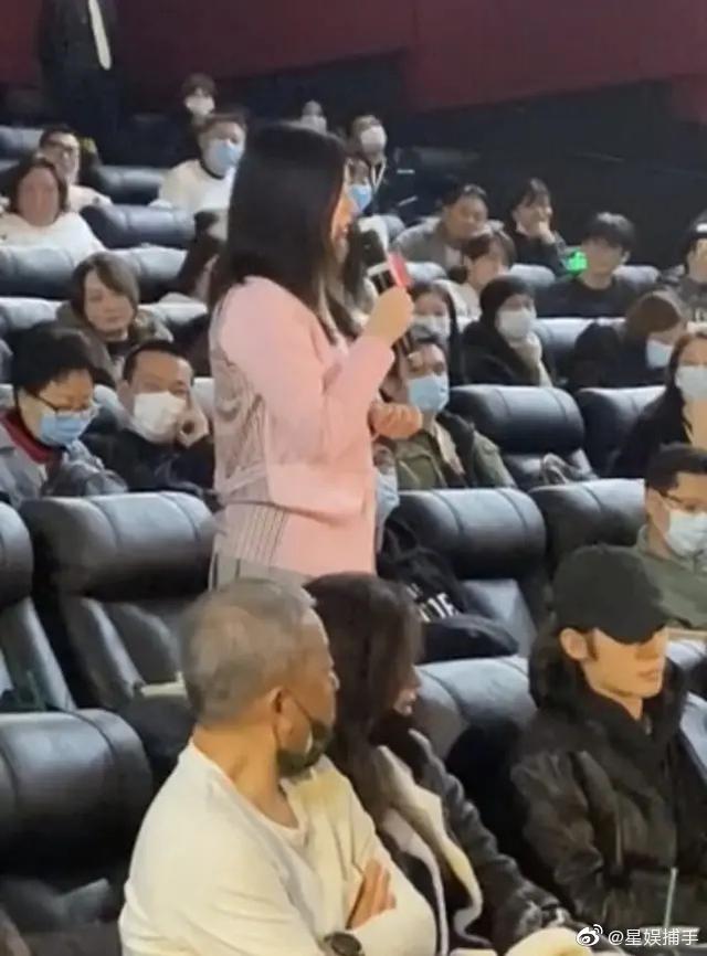 陈妍希晒照回应二胎传闻(陈晓陈妍希怀二胎了吗)