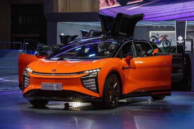 游戏车跳舞(游戏里的能跳舞的车)